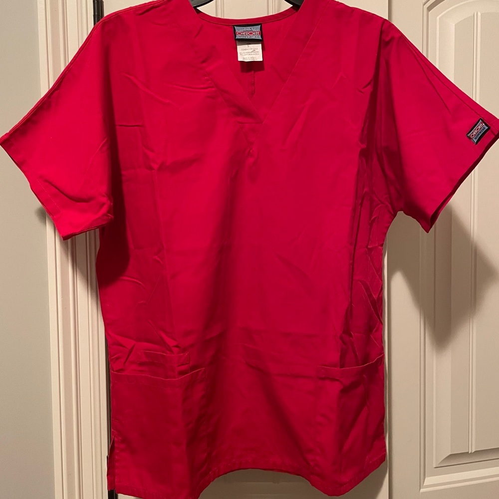 Cherokee scrub top